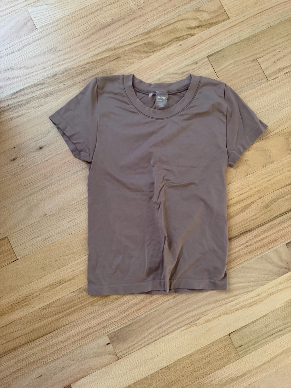 Aritzia Sunday best sinch seamless top
